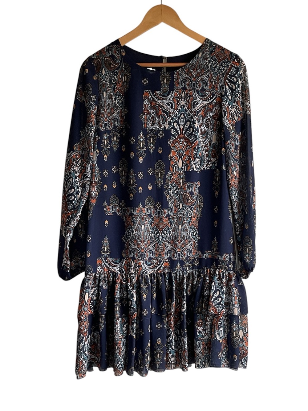 Lizzie Blue Navy Paisley Long-Sleeve Ruffle-Hem Dress, size 38